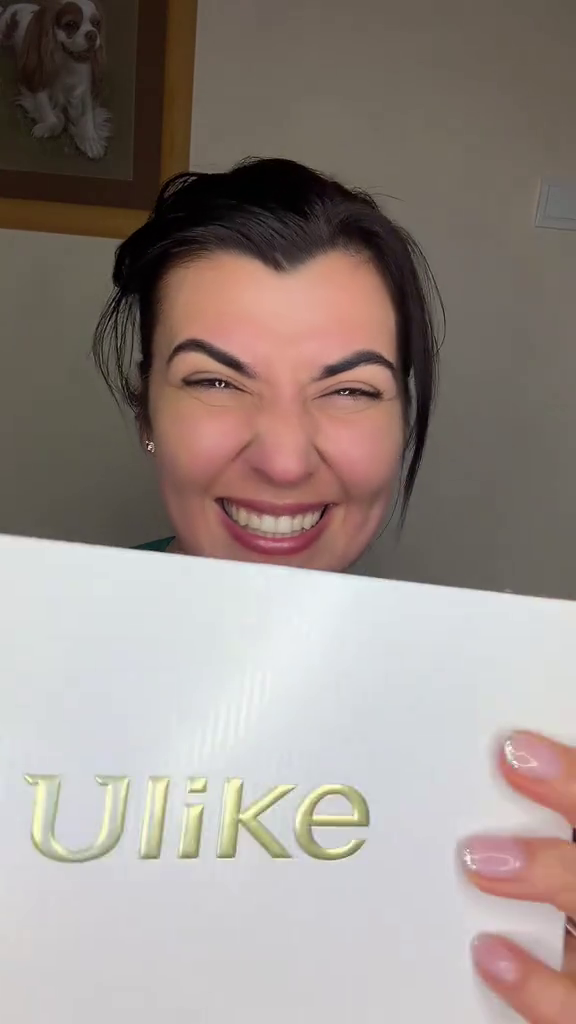 Încărcați videoclipul: 
